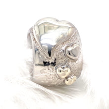 Laden Sie das Bild in den Galerie-Viewer, Ring “Heart”
