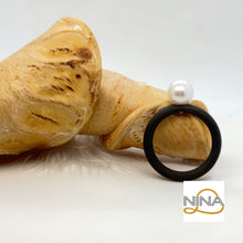 Laden Sie das Bild in den Galerie-Viewer, Ring: „ONE RING, ONE PEARL“